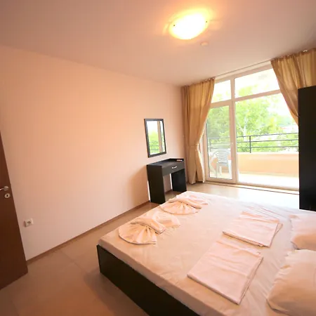 Menada Grand Kamelia Appartamento Sunny Beach