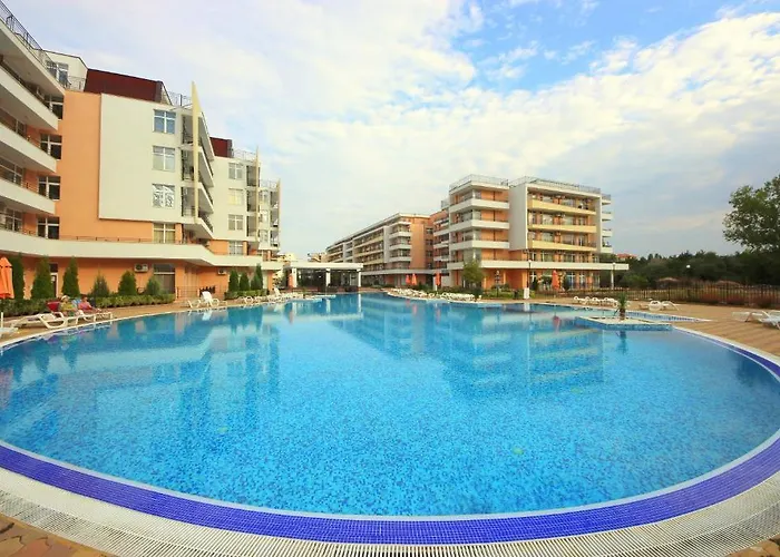 Menada Grand Kamelia Апартаменты