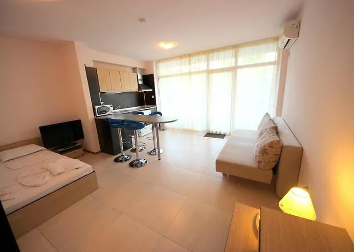 Menada Grand Kamelia Appartamento Sunny Beach