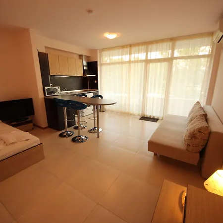 米娜达格兰德咖米莉亚公寓酒店