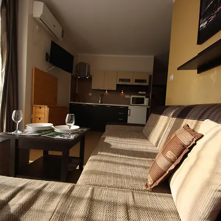 米娜达格兰德咖米莉亚公寓酒店 阳光海滩