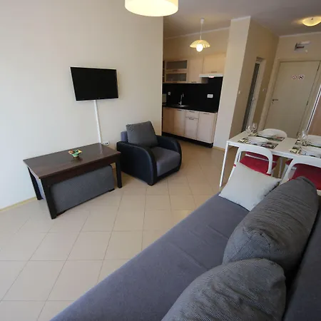 米娜达格兰德咖米莉亚公寓酒店