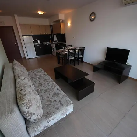 米娜达格兰德咖米莉亚公寓酒店