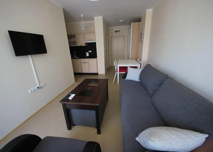 Menada Grand Kamelia Lägenhet Slăntjev Brjag